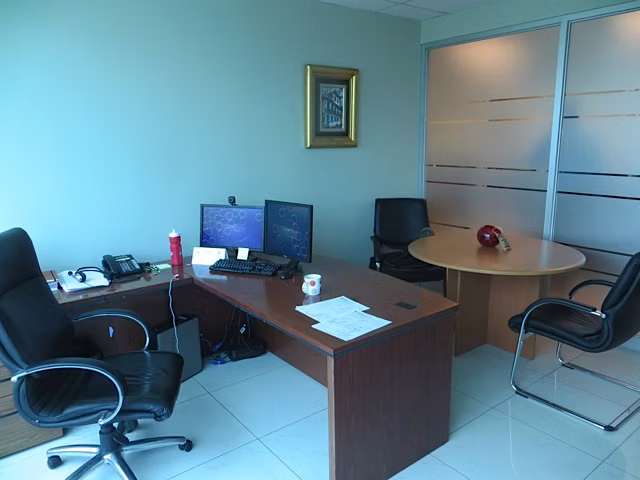 Ocean Business Plaza. 186mts 3est amoblada $2500.00neg - Imagen 3
