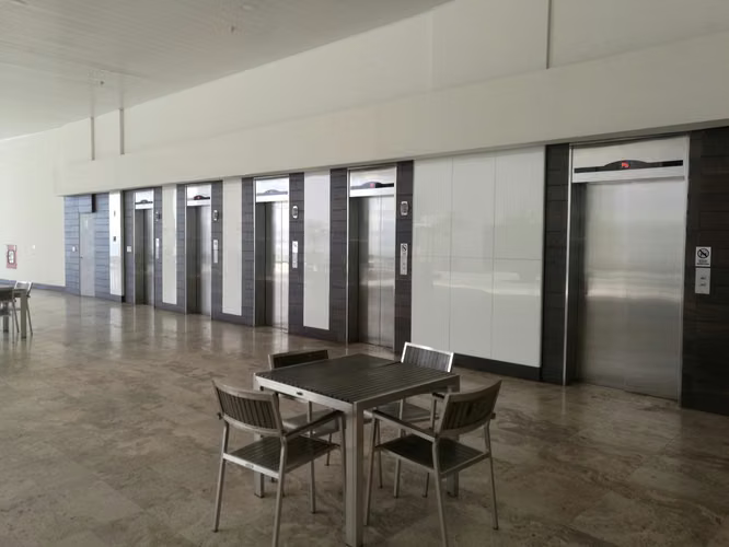 CENTRICO Y ACOGEDOR APARTAMENTO CON VISTA AL MAR - Imagen 18