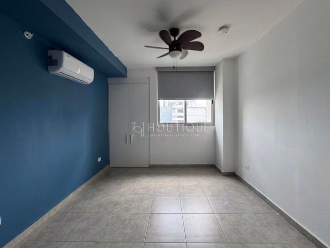 Venta del apartamento en la Avenida La Pulida  El Edificio: PH Áthas