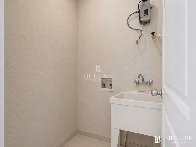 VENTA DE APARTAMENTO EN PH VISTA MARINA AMOBLADO, AVENIDA BALBOA (2)