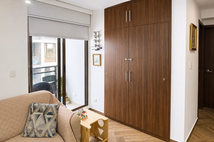 Apartamento en Vista Hermosa I con balcón y cerca del metro