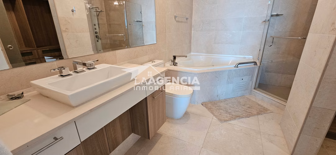 Veracruz, Alquiler Amoblado de Apartamento en PH Casa Bonita con vista al mar - Imagen 11