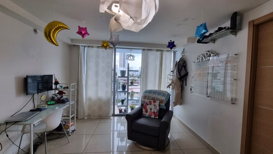 SE VENDE versátil apto de 2 hab  en Ph Torres de Castilla. Vía España - Imagen 4