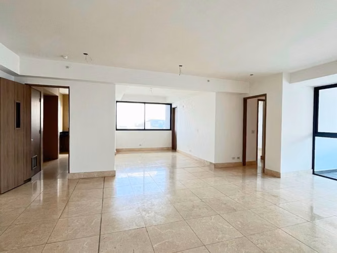 VENTA DE APARTAMENTO EN PH DELUXE, PUNTA PAITILLA (13P)