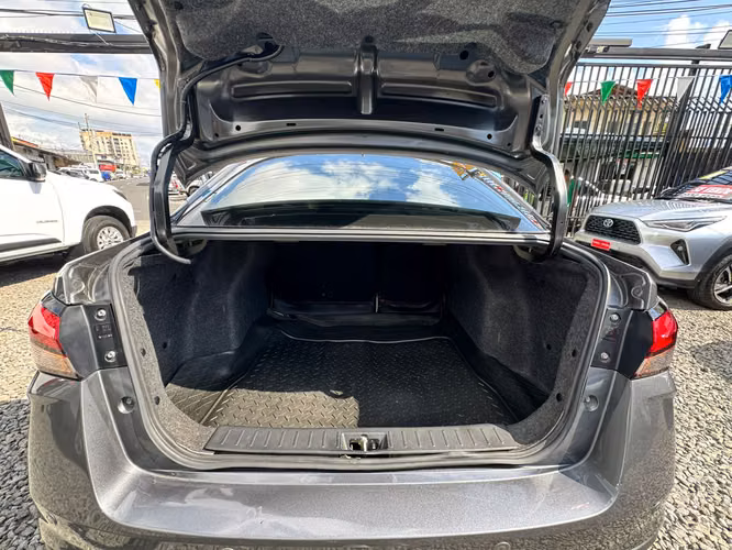 Nissan Versa 2023 - Imagen 15