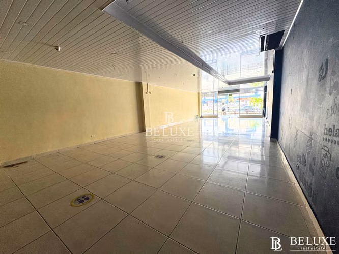 ALQUILER DE LOCAL EN PLANTA BAJA EN BRISAS MALL, BRISAS DEL GOLF (20) - Imagen 19