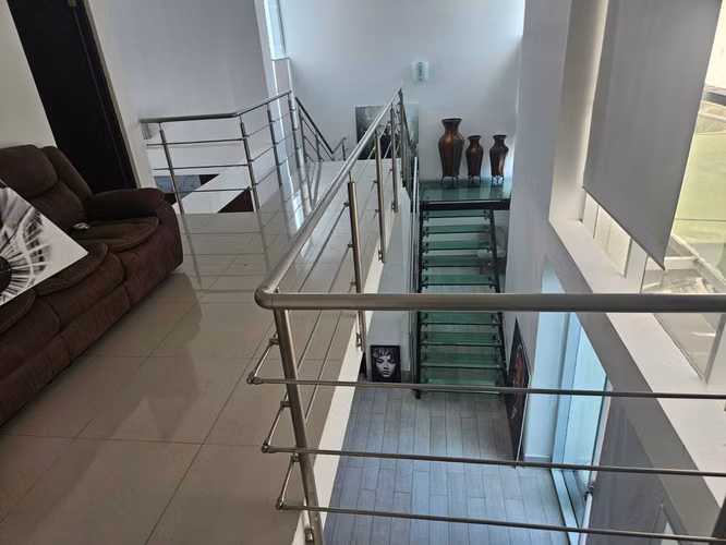 ALQUILER DE CASA CON LINEA BLANCA EN COSTA SUR - Imagen 8