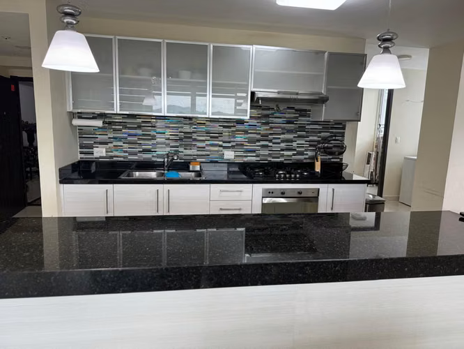ALQUILER DE APARTAMENTO AMOBLADO EN CLAYTON - Imagen 2