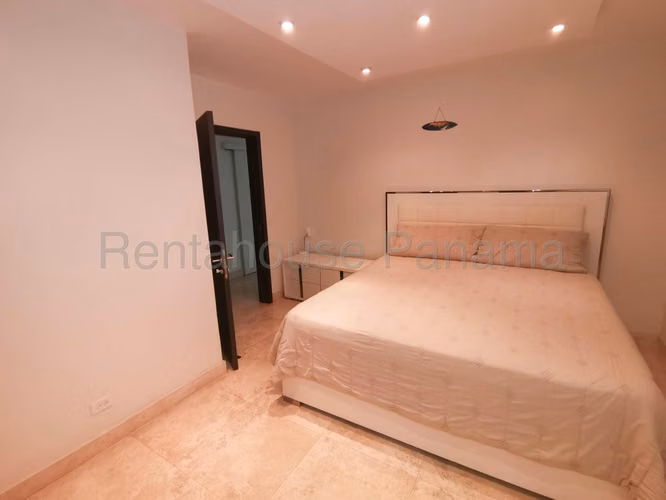 VENTA DE APARTAMENTO BELLAVISTA GM