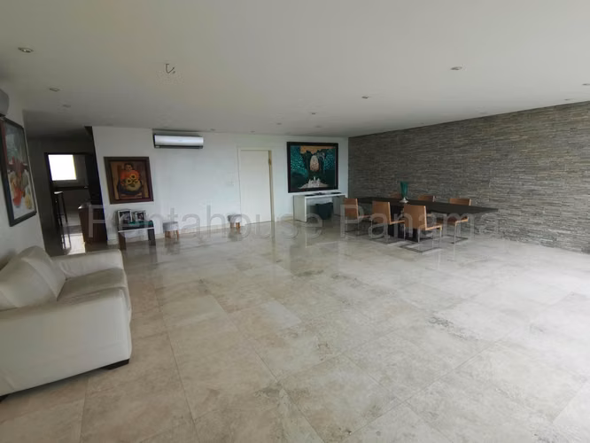 VENTA DE APARTAMENTO BELLAVISTA GM