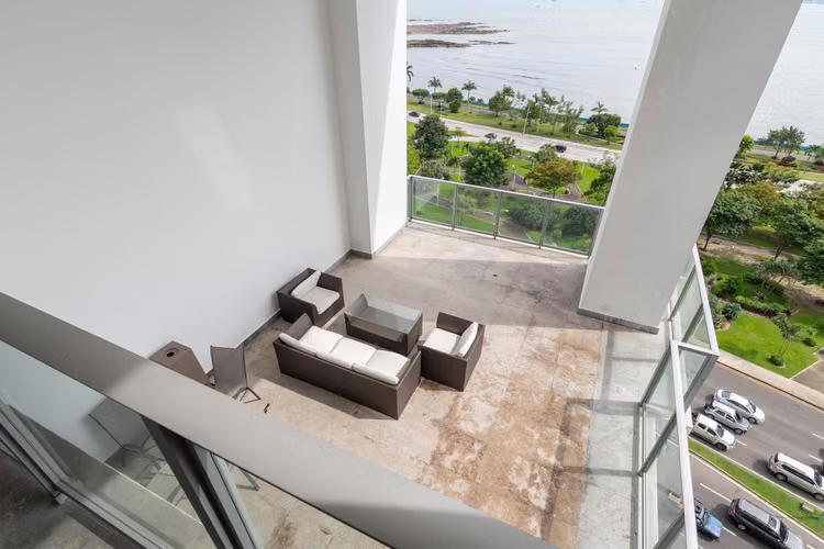 VENTA DE APARTAMENTO AVENIDA BALBOA GM