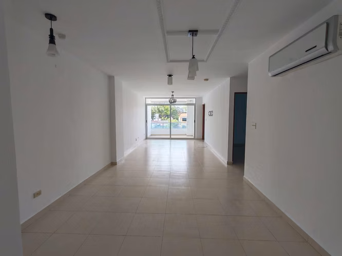 Apartment for rent in San Francisco, Altos del Golf, 3 bedrooms, 156m2, appliances included.