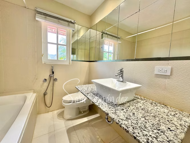 CASA RENOVADA EN ALQUILER EN CLAYTON - Imagen 14