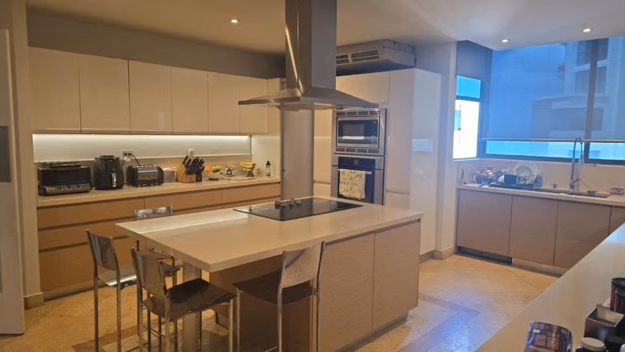 Vendo Penthouse amoblado - Imagen 2