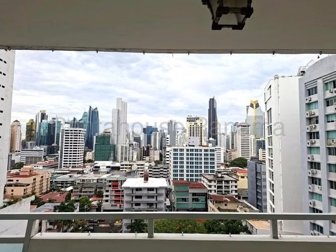 Alquiler de Apartamento en El Cangrejo MPS27-1029 - Imagen 4