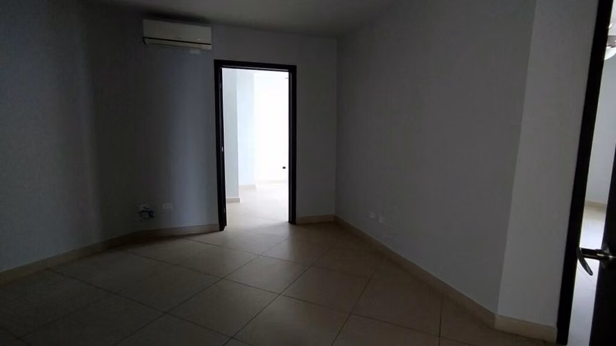 ALQUILO. Apartamento en Ph Country Club. Costa del Este. 203m2 - Imagen 13