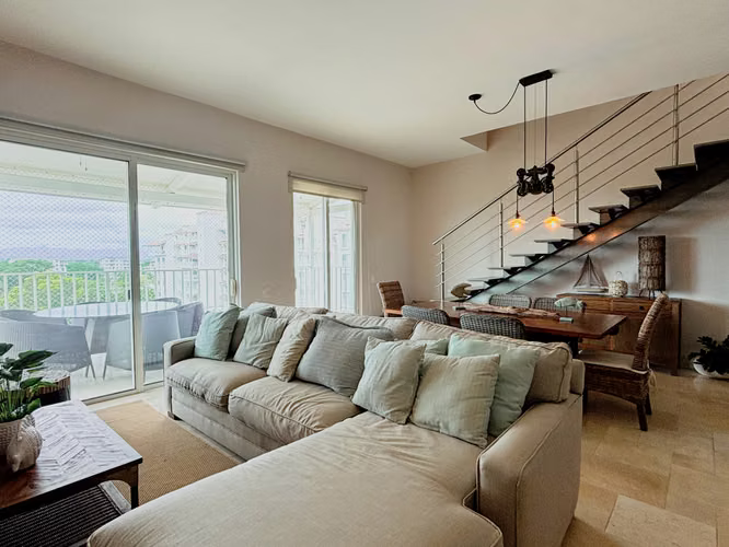 Exclusivo Penthouse de 2 Niveles con Piscina Privada en Puntarena | Buenaventura - Imagen 3