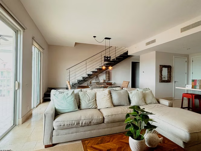 Exclusivo Penthouse de 2 Niveles con Piscina Privada en Puntarena | Buenaventura - Imagen 2