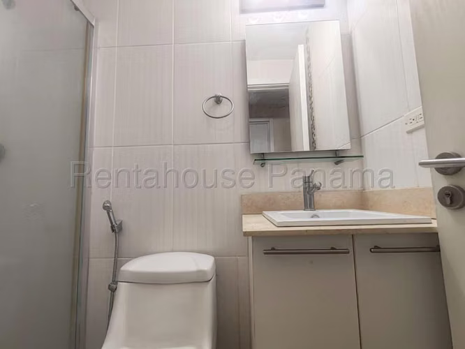 269137. Se vende apartamento amoblado, 3 recamaras, 113m, 2 parkings, CBE - Imagen 12
