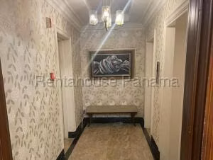 Venta de Apartamento con 346m2 en Marbella PH Torre Marbella 27-609SR - Imagen 15