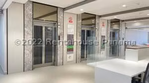 Venta de Local Comercial con 43m2 en Costa del Este PH Town Center 23-5480SR