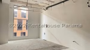 Venta de Local Comercial con 43m2 en Costa del Este PH Town Center 23-5480SR