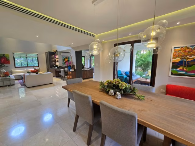 Casa de Lujo Remodelada en Senderos de Camino de Cruces - Imagen 9