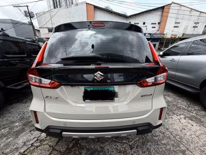 SUZUKI XL7 GL 2026 AUTOMATICO 7 PUESTOS SOLO14 MIL KLM GARANTIA VIGENTE COMO NUEVA - Imagen 6