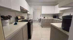 Apartamento en Alquiler en Bella Vista PH Balboa Bay VIK 26-8806 - Imagen 8