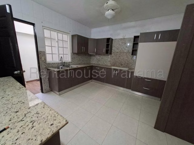 Venta de Casa en Costa Sur 26LBR7410 - Imagen 6