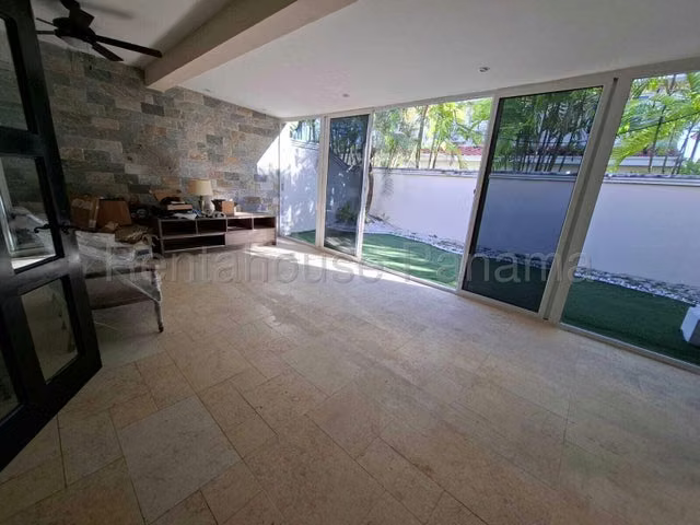 Venta de Casa en Costa Sur 26LBR7410 - Imagen 19