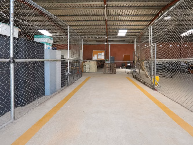 Venta de galera sobre la Ave. José Agustín Arango - Imagen 4
