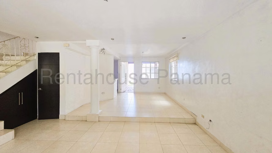 House for sale in Altos de Panama House Lot CCO