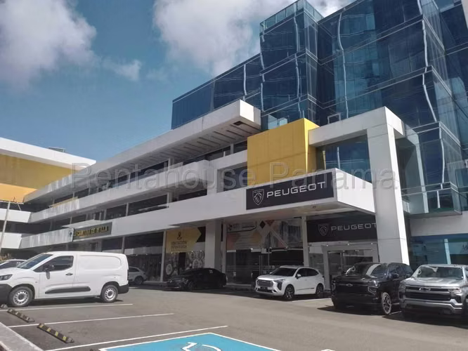 RR ALQUILER DE LOCAL EN VIA BRASIL CITY MALL