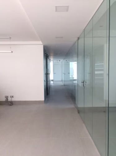 ALQUILER DE OFICINA DE 523 M2 EN OBARRIO