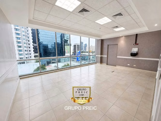 OFICINA EN ALQUILER EN HI TECH PLAZA – OBARRIO - 520 m2 - DL