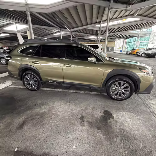 Vendo Subaru outback año 2023 12000km - Imagen 3