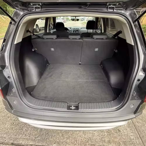 Vendo Hyundai creta año 2024 15000 - Imagen 11