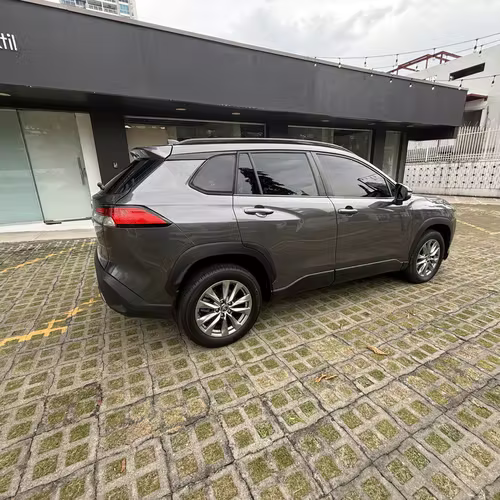 Vendo Toyota Corolla año 2022 - Imagen 7