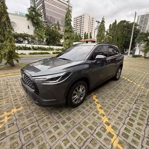 Vendo Toyota Corolla año 2022 - Imagen 4