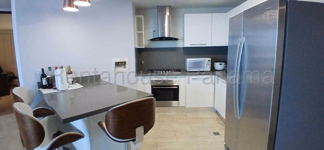 Apartamento en Alquiler en Costa del Este JG