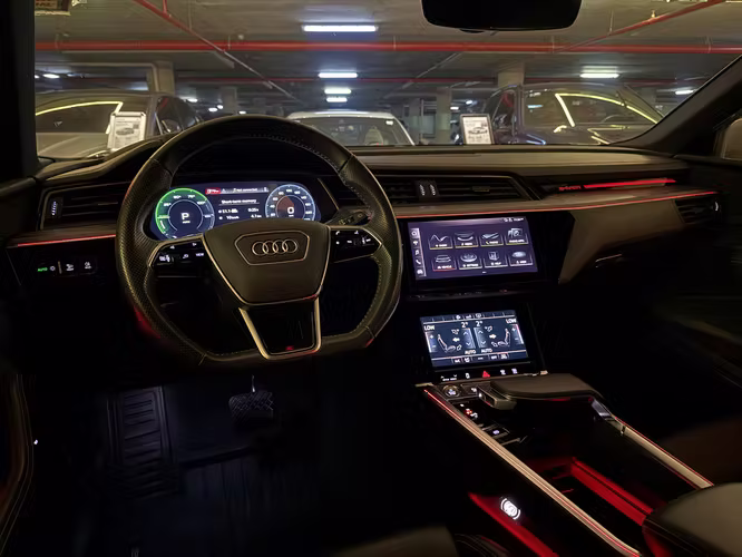 AUDI E-TRON 2020 - Imagen 14