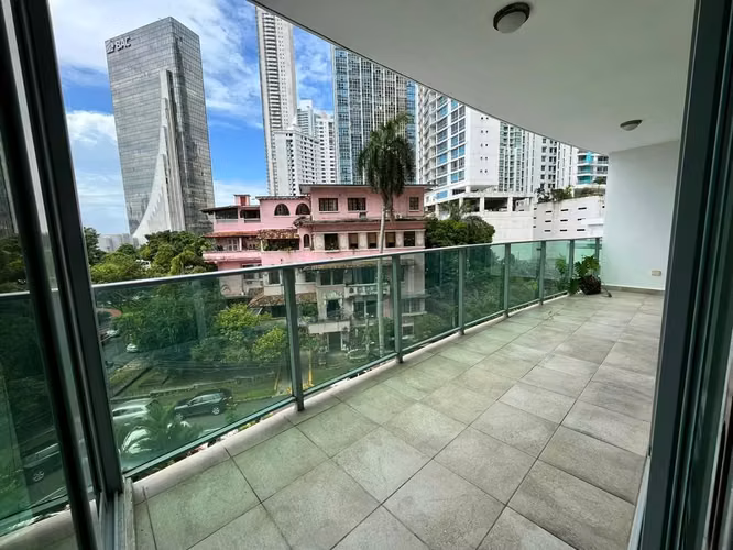 Venta de Apartamento en Avenida Balboa, PH Allure at the Park - Imagen 5