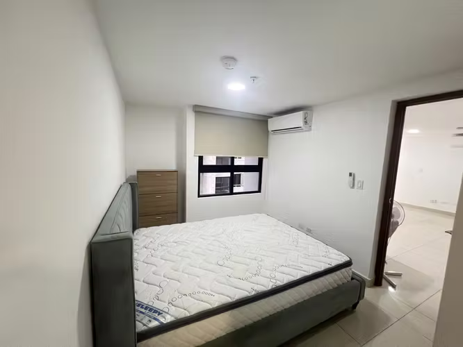 ALQUILO APARTAMENTO SEMI AMOBLADO EN PH WORWILDE PLAZA - Imagen 9