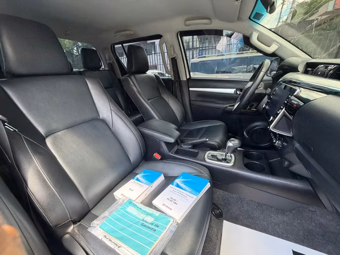 TOYOTA HILUX 2022 AUTOMATICO FULL EXTRAS - Imagen 12