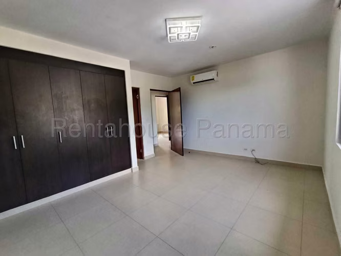 Alquiler de Casa en Panama Pacifico River Valley ANL