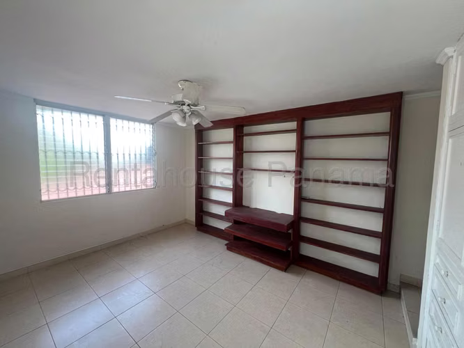 Venta de Casa en Altos del Golf ANL - Imagen 15