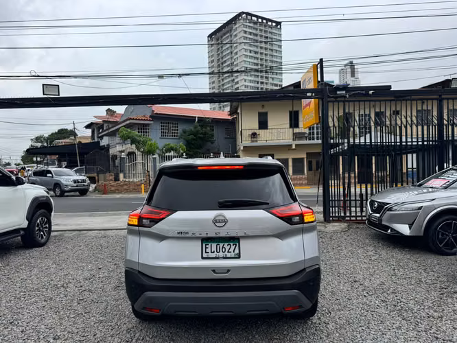 NISSAN X-TRAIL 2023 GARANTIA DE AGENCIA - Imagen 6