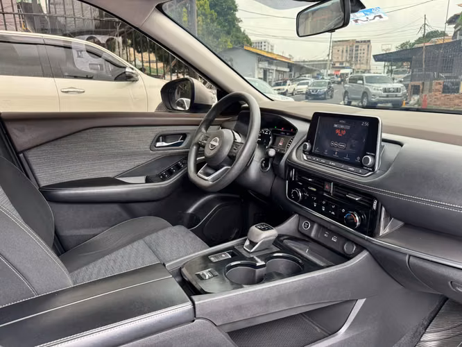 NISSAN X-TRAIL 2023 GARANTIA DE AGENCIA - Imagen 8