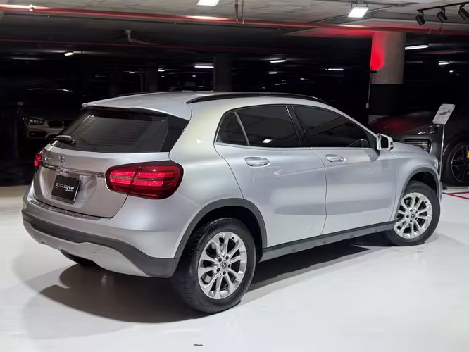 MERCEDES-BENZ GLA  - Imagen 10